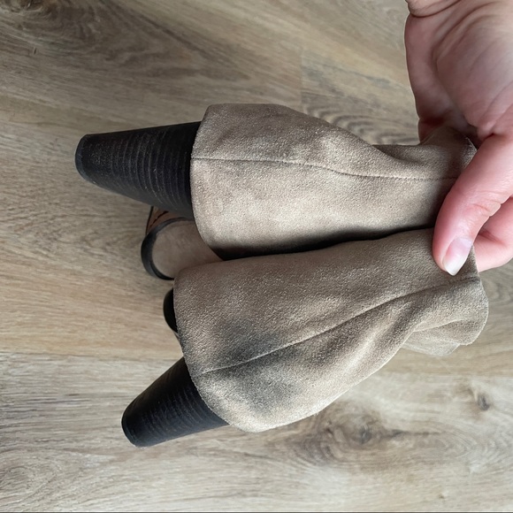 VINCE CAMUTO | suede tan fold over ankle heel booties - Picture 3 of 6